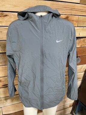 Nike Men's Light Gray Hooded Windbreaker Jacket